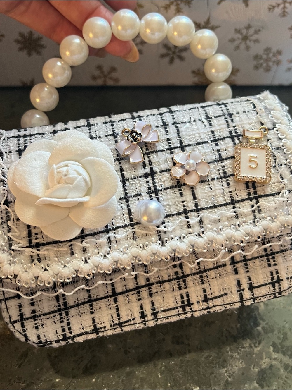 Top Handle pearl white black tweed lace Camellia flower mini bag purse n5 - Picture 4 of 13